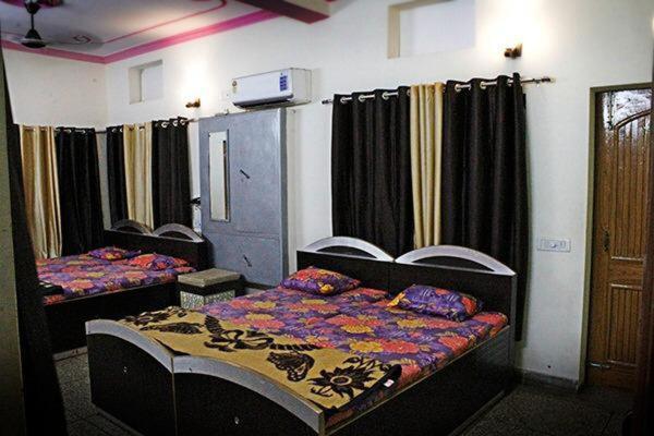 Hotel Roshan Bénarès Extérieur photo