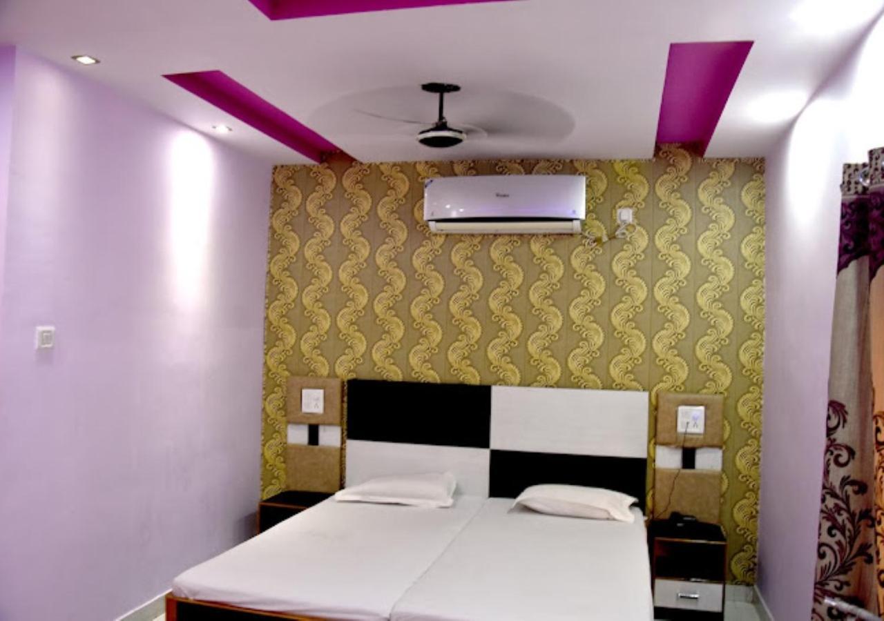 Hotel Roshan Bénarès Extérieur photo