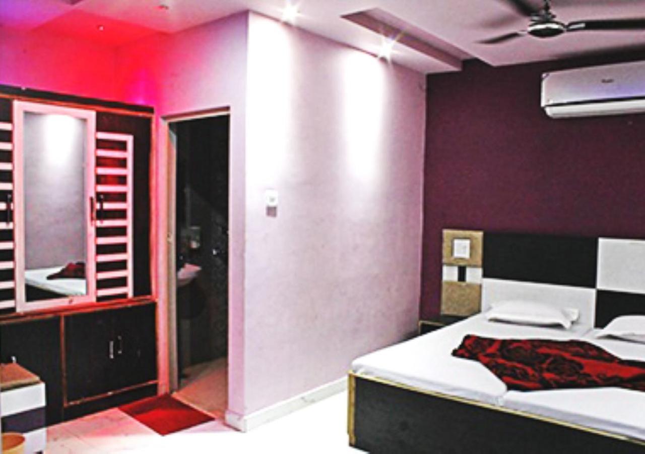 Hotel Roshan Bénarès Extérieur photo