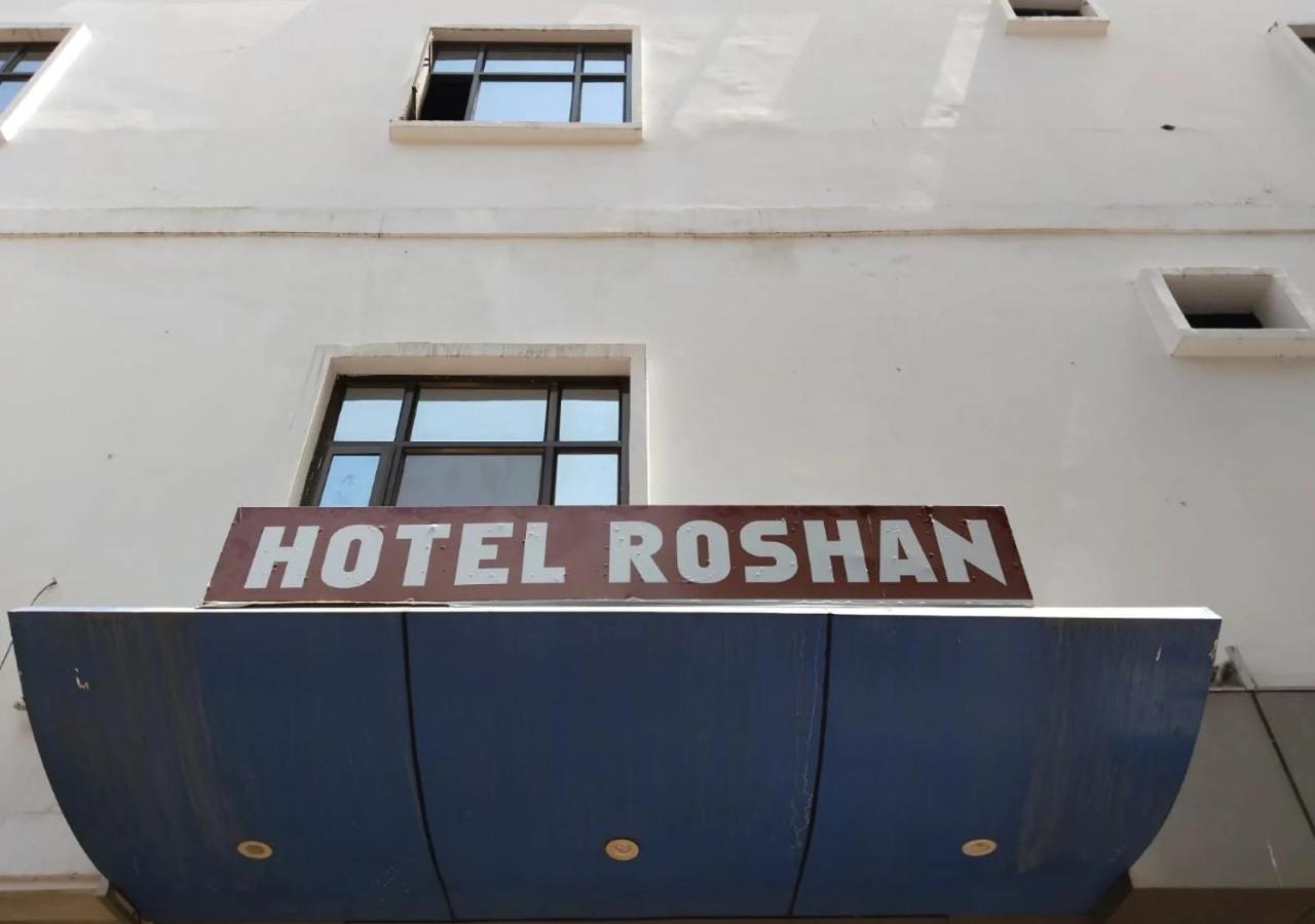Hotel Roshan Bénarès Extérieur photo