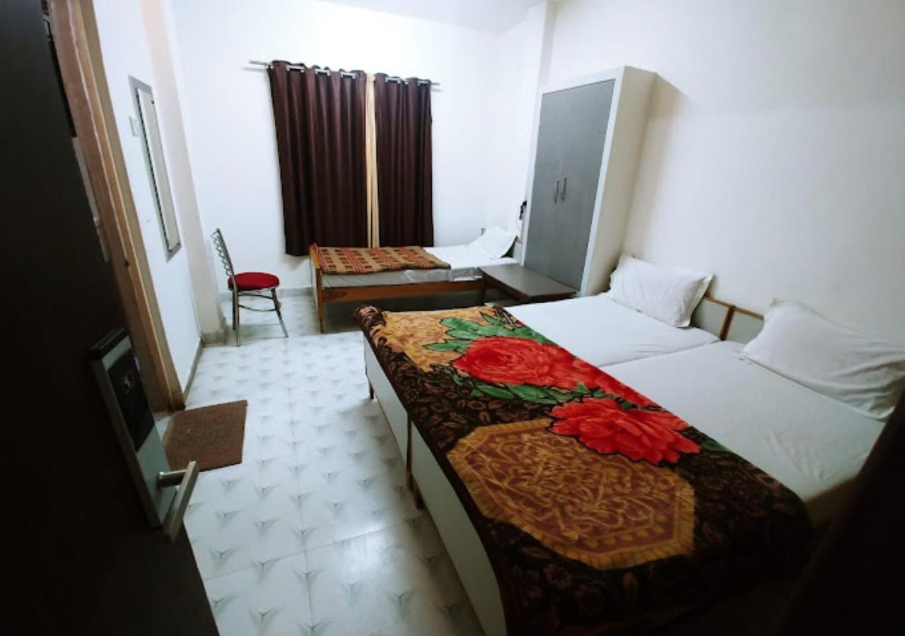 Hotel Roshan Bénarès Extérieur photo