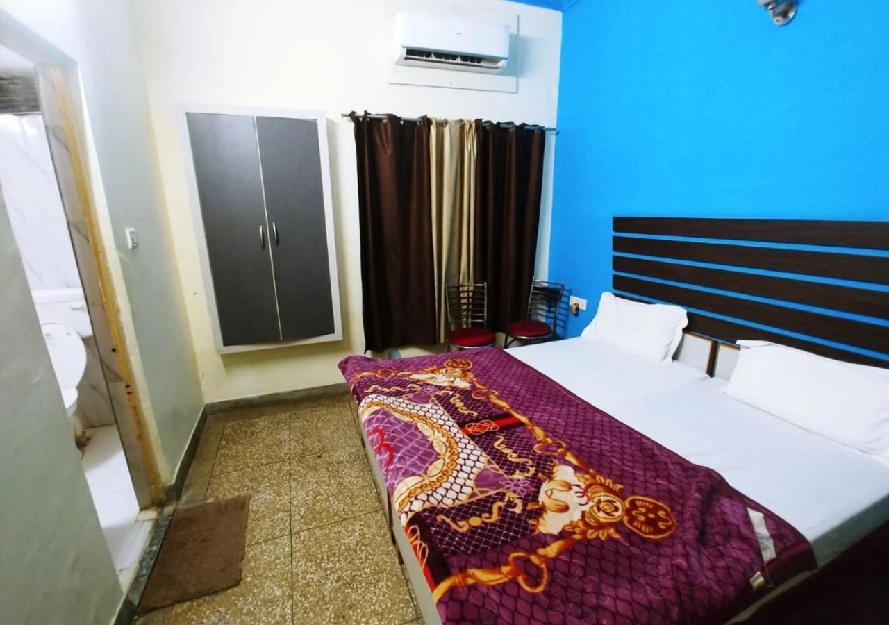 Hotel Roshan Bénarès Extérieur photo