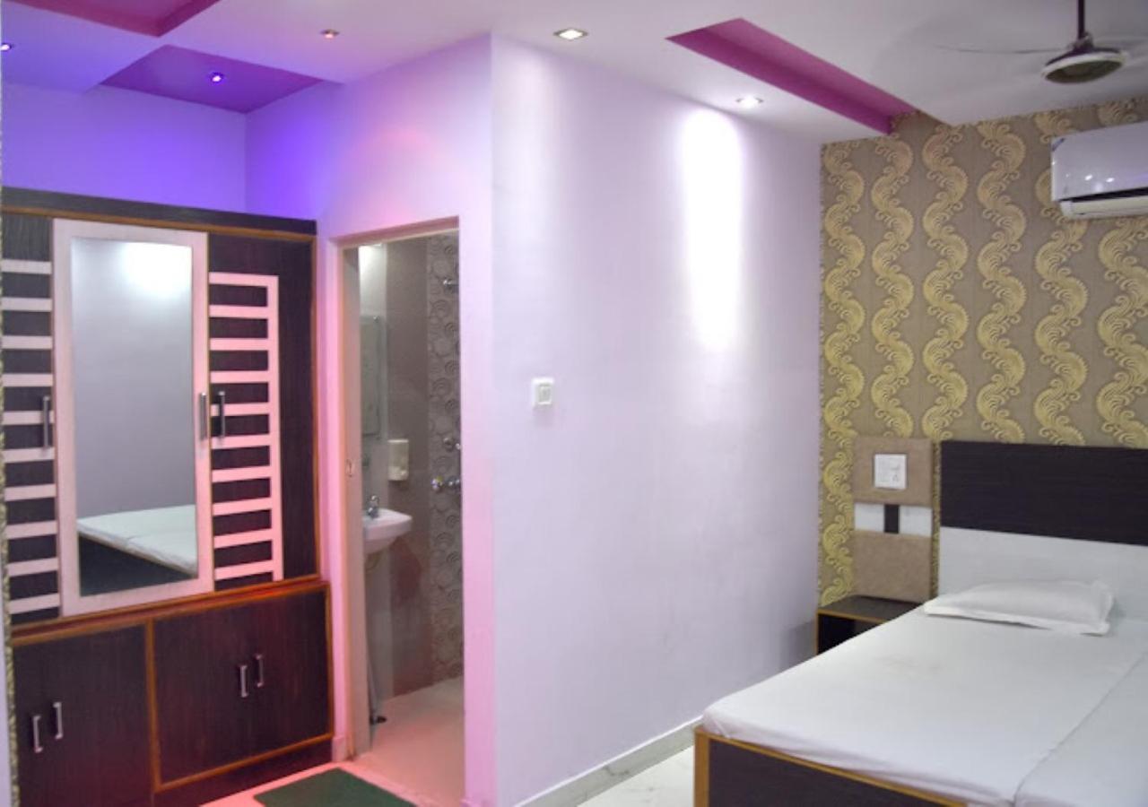 Hotel Roshan Bénarès Extérieur photo