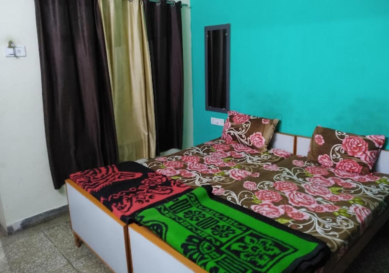Hotel Roshan Bénarès Extérieur photo
